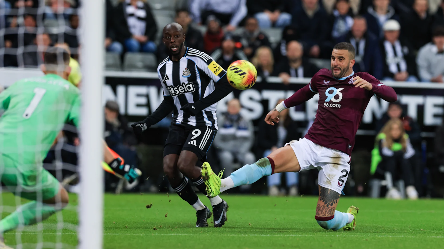 Newcastle United vs Burnley (22:00 &#8211; 06/12) | Xem lại trận đấu